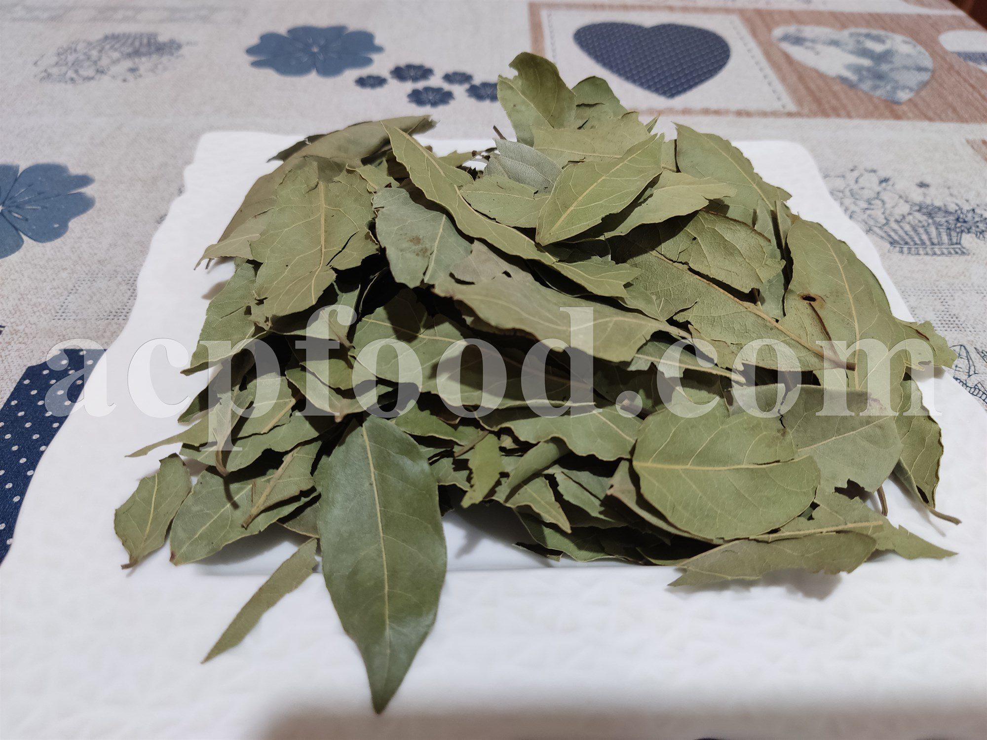 Bulk Bay Leaves for sale. Laurus nobilis Leaves Wholesaler, Supplier, Exporter and Provider. Buy High Quality Bay Laurel Leaf with the Best Price.