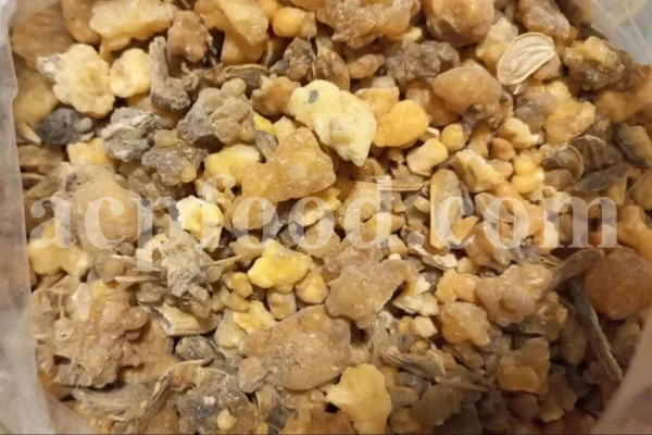Bulk Ferula Persica Gum for sale. Sagapenum in bulk. Ferula persica resin wholesale price. Sagapenum purchase.