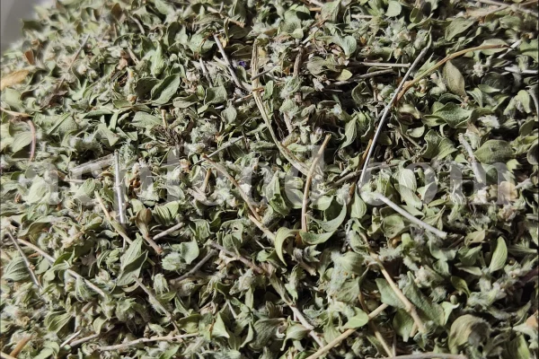 Thyme dried leaves for sale. Bulk dried Thyme leaves. Dried thyme herb wholesale price. Buy Thyme leaves dried.