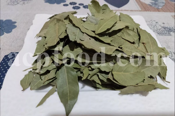 Buy Bay leaves. Bay Leaves for sale. Bay Leaves wholesale price. Bay Laurel for sale. Organic Bay Leaves bulk. Buy Bay Laurel.