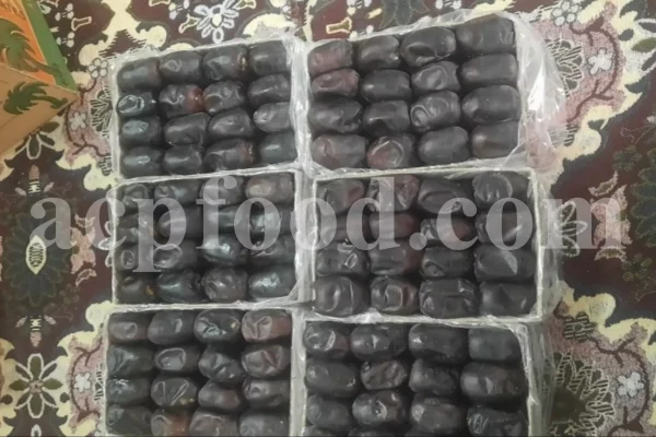 High quality Dates for sale. Buy Dates. Bulk Dates. Dry Dates wholesale price. Phoenix dactylifera fruit. Phoenix palm fruit. Dabino fruit for sale. Buy Hearts of Palm. Dry Dates 1kg price.
