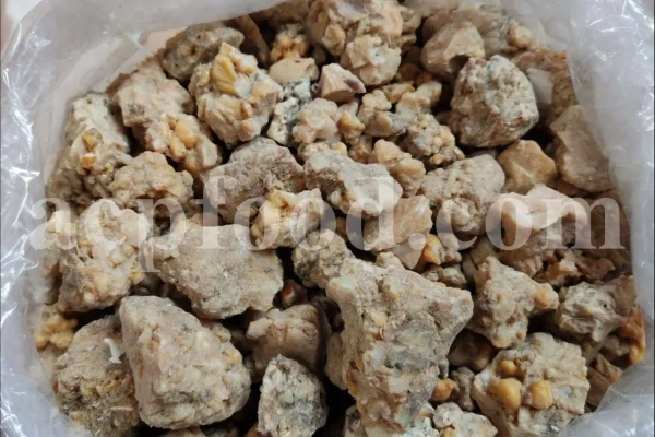 Dried gum ammoniac in sun