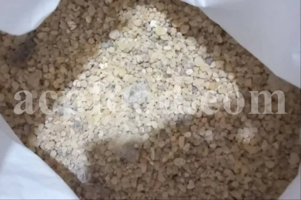 Shirazi Mastic Tree Gum wholesale. Terebinth Resin For Sale. Buy Mastic resin.